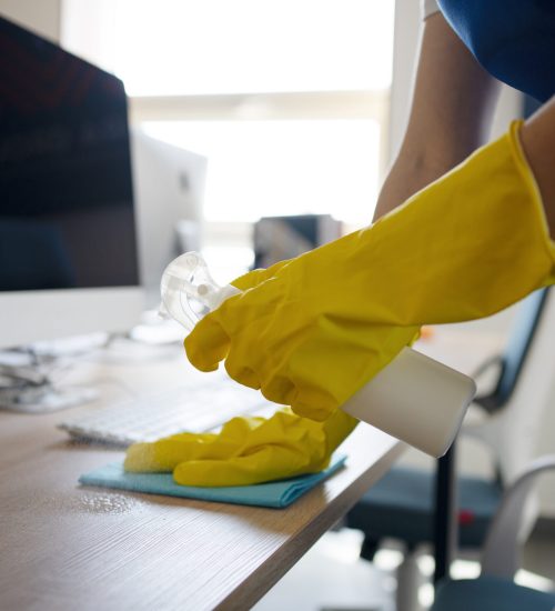 Staycare group professional-cleaning-service-person-cleaning-office